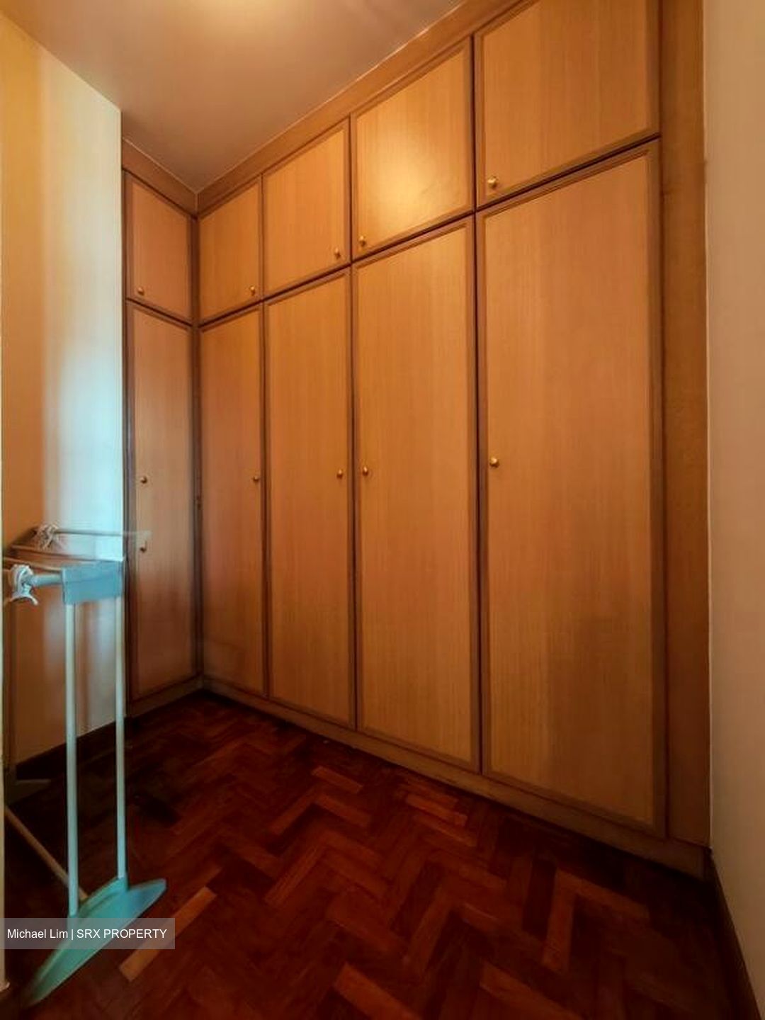 Kelulut Hill (D28), Terrace #498302271